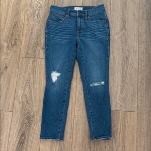 Madewell Blue Cropped Jeans with Distressed Details